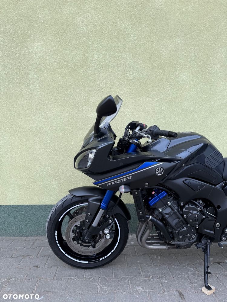 Yamaha FZ8 - 26