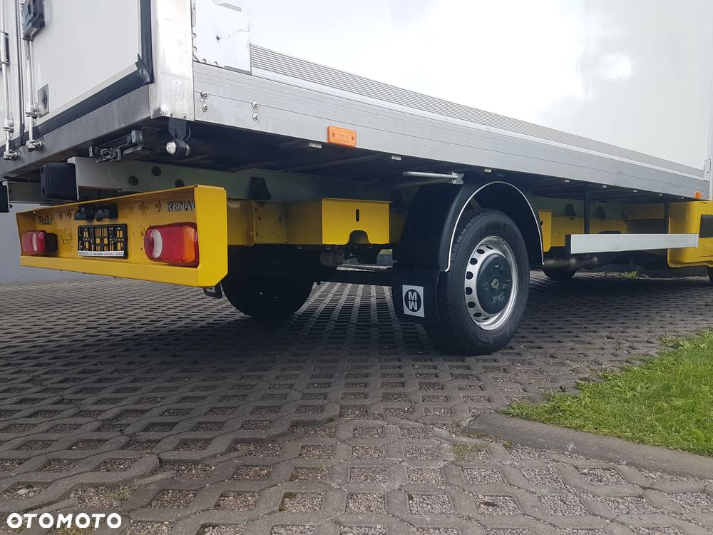 Renault MASTER KONTENER 8EP 4,22x2,23x2,22 KLIMA MANUAL KRAJOWY 6-BIEGÓW - 26