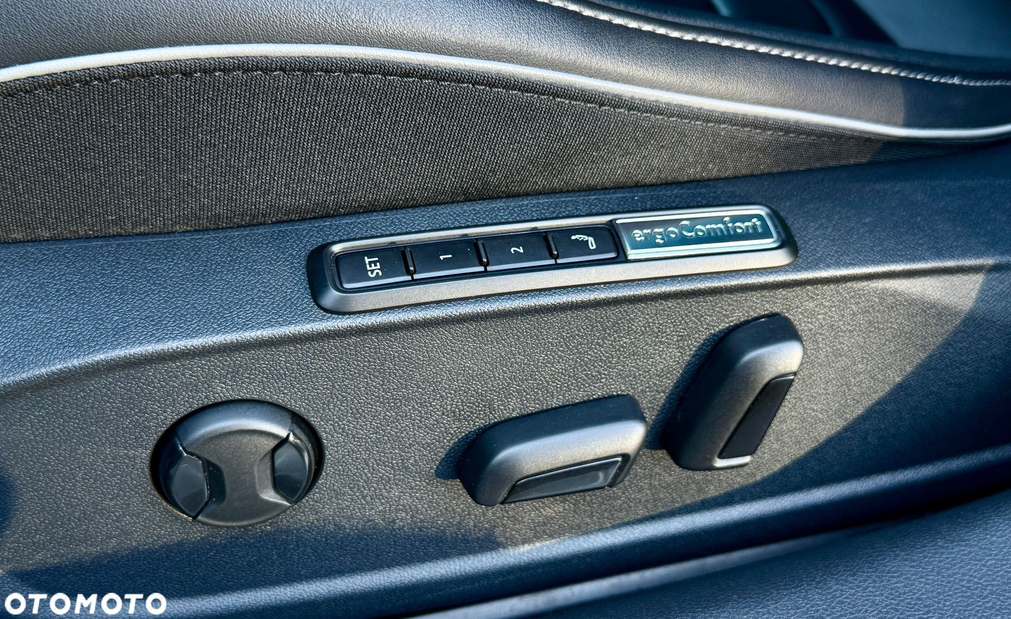 Volkswagen Arteon 2.0 TDI 4Motion R-Line DSG - 20