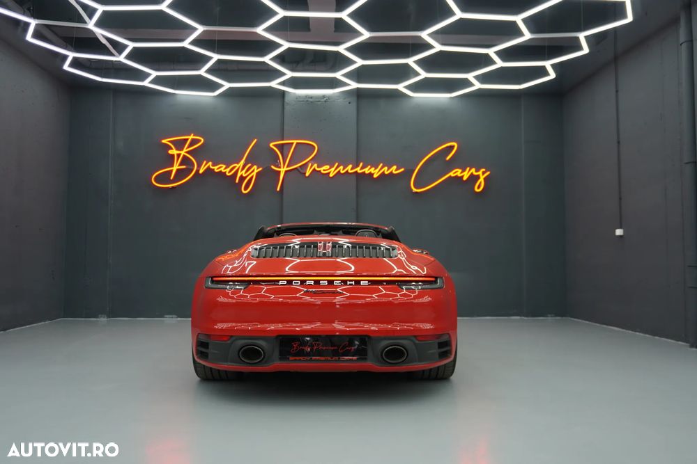 Porsche 911 Carrera PDK - 8