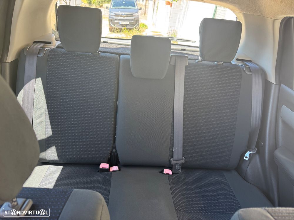 Suzuki Swift - 5