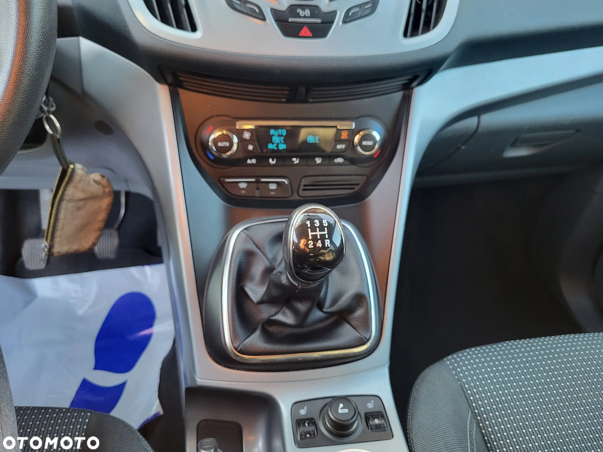 Ford C-MAX 1.6 Ti-VCT Champions Edition - 21