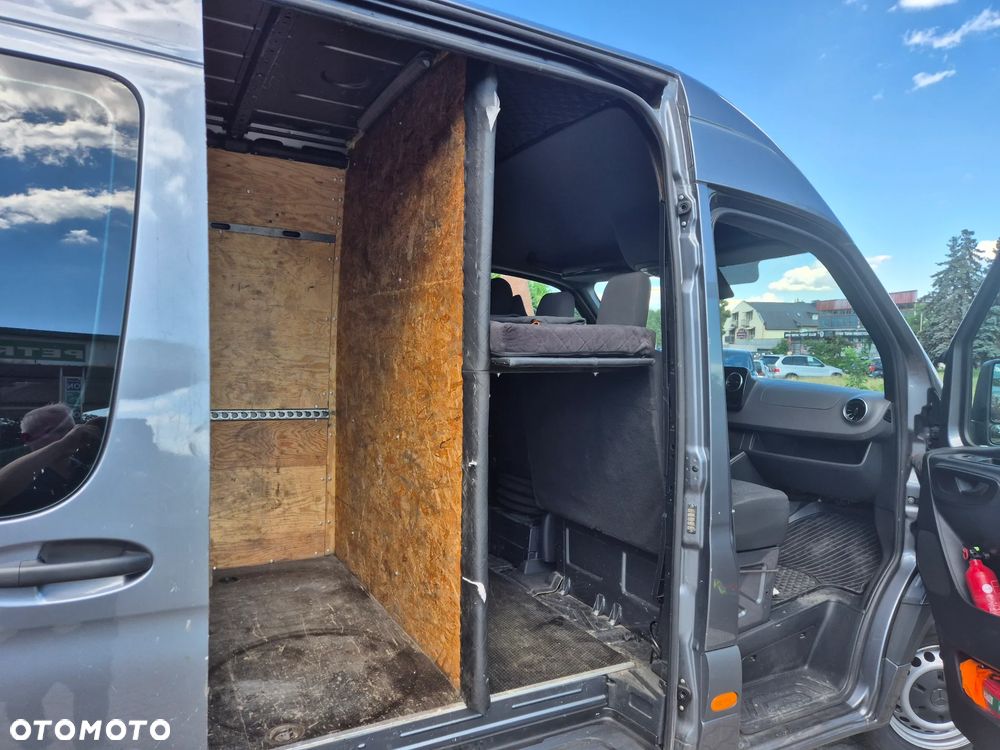 Mercedes-Benz Sprinter 319 CDI 190 KM 9G-Tronic, Automat, Model 907, Salon polska, Furgon Blaszak, Ekstra Długi  4800 mm L4H2, Wzmocnione zawieszenie, Zbiornik 230l alu (z atestem), Webasto, Kabina sypialniana, Po przeglądzie B+ jeszcze jeden w cenie, Dostępny od Października, FV - 8