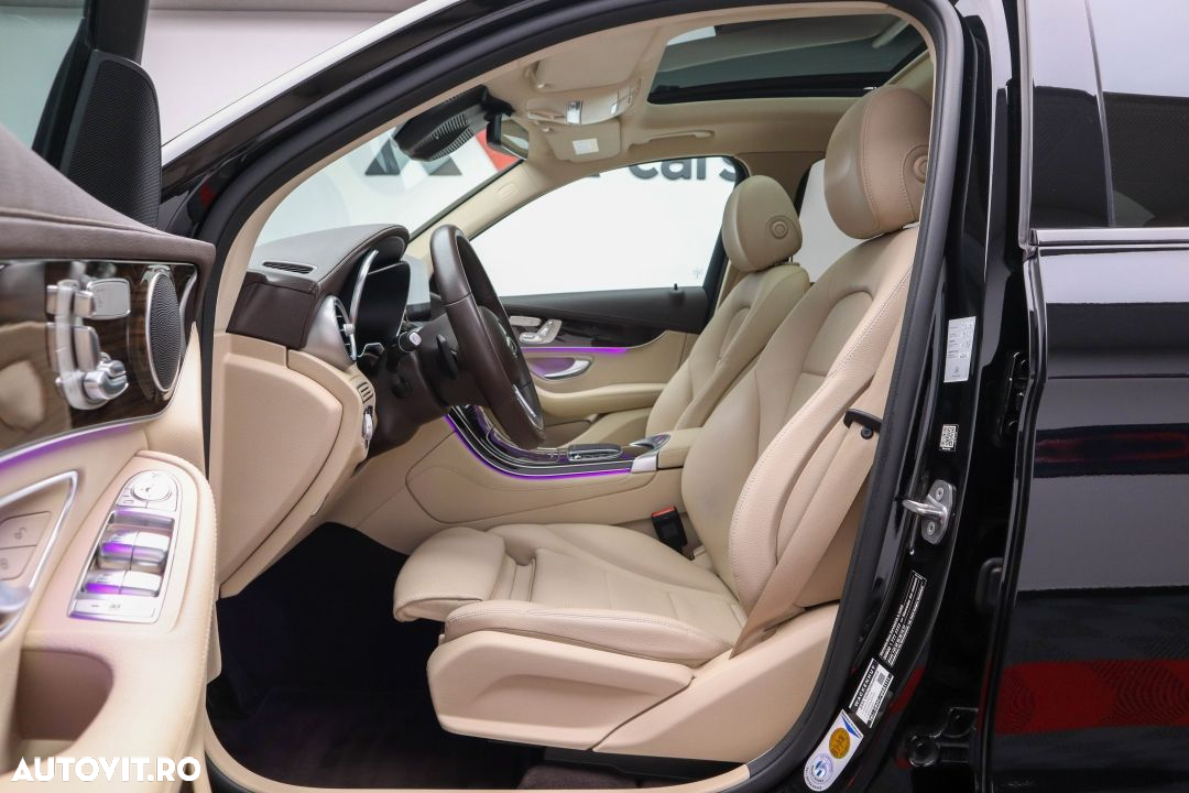 Mercedes-Benz GLC 300 de 4Matic 9G-TRONIC AMG Line Plus - 22