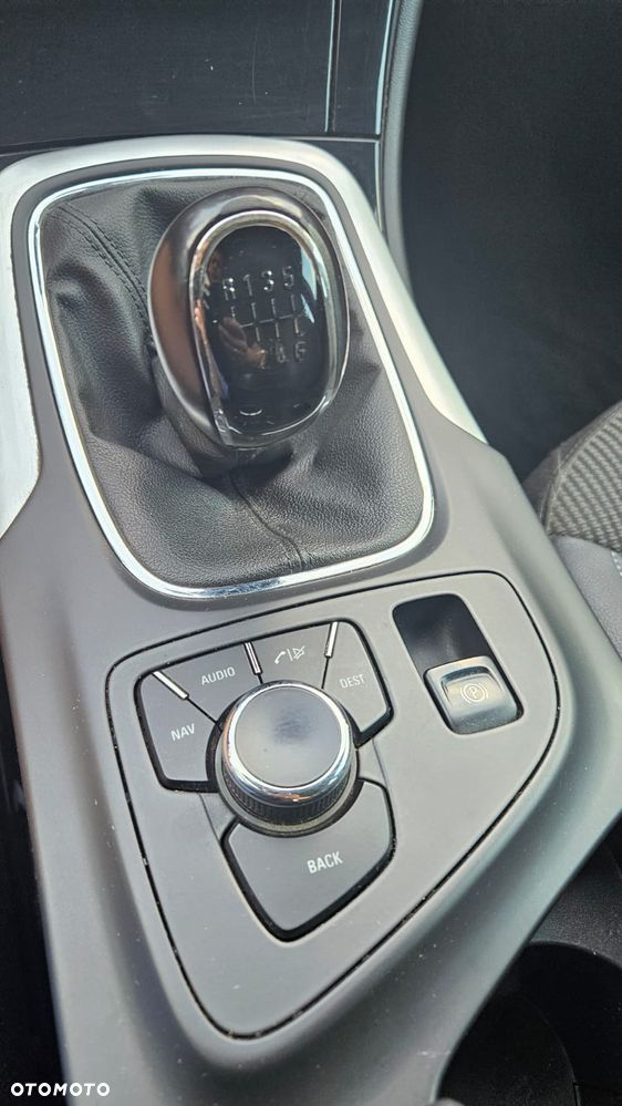 Opel Insignia 2.0 CDTI Cosmo 4x4 S&S - 9