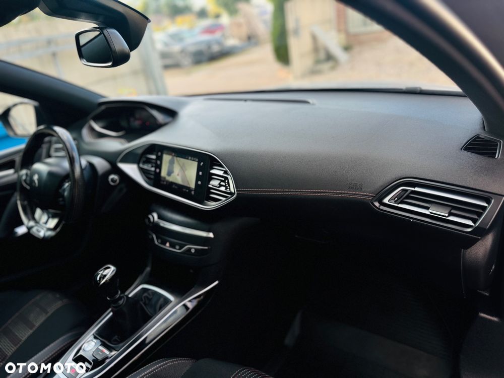 Peugeot 308 BlueHDi FAP 130 Stop & Start GT - 14
