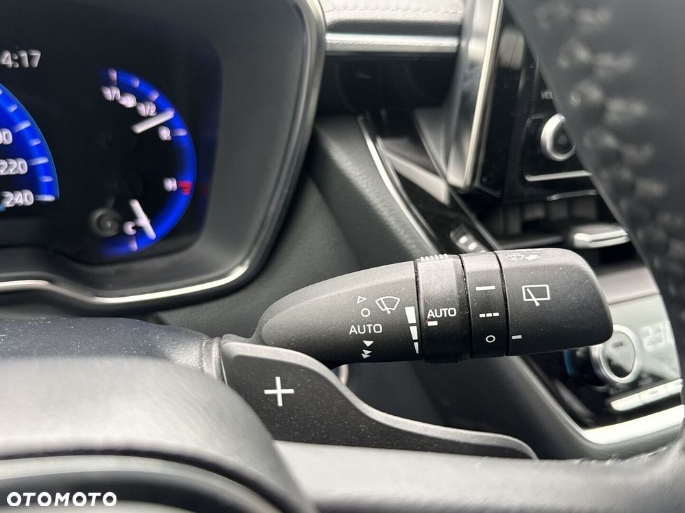 Toyota Corolla - 16