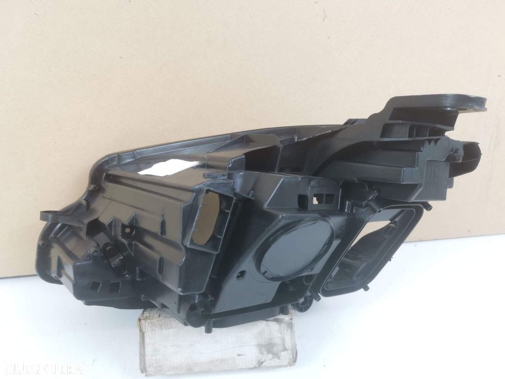 Carcasa Far Cu Sticla Far Dreapta Led Multibeam Mercedes-Benz  E-Class - 5