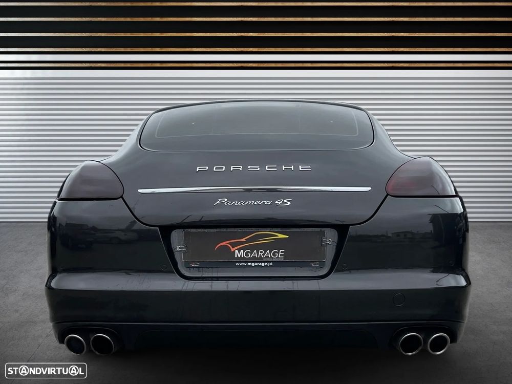 Porsche Panamera 4 S PDK - 30