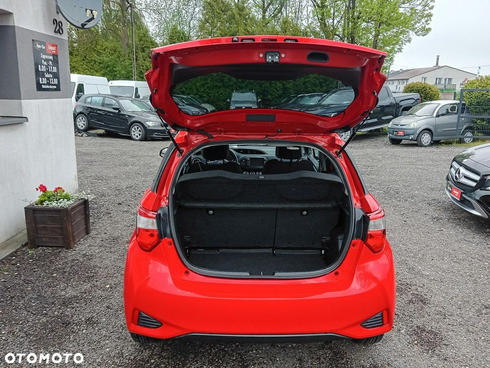 Toyota Yaris - 11