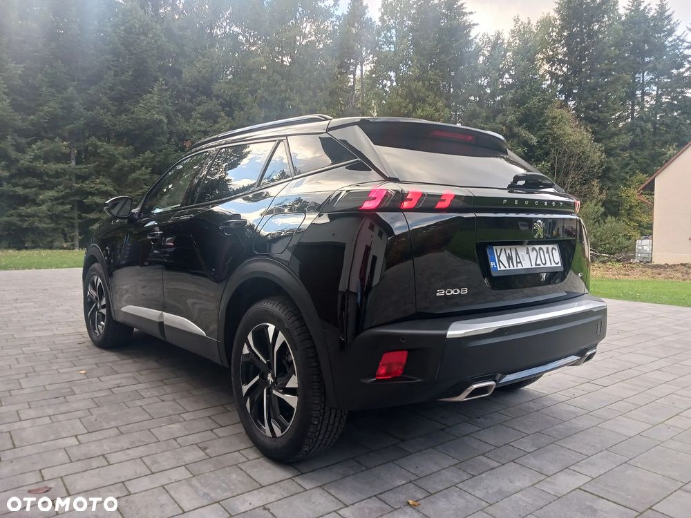 Peugeot 2008 PureTech 130 EAT8 GT - 5