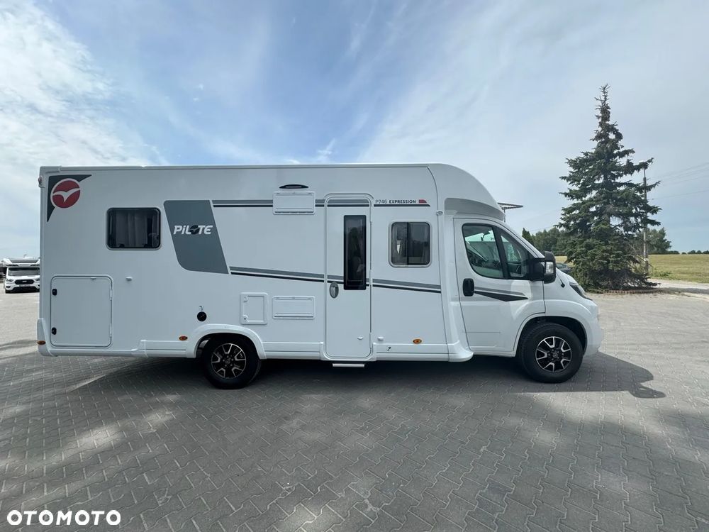 Fiat Pilote P746FC - 10