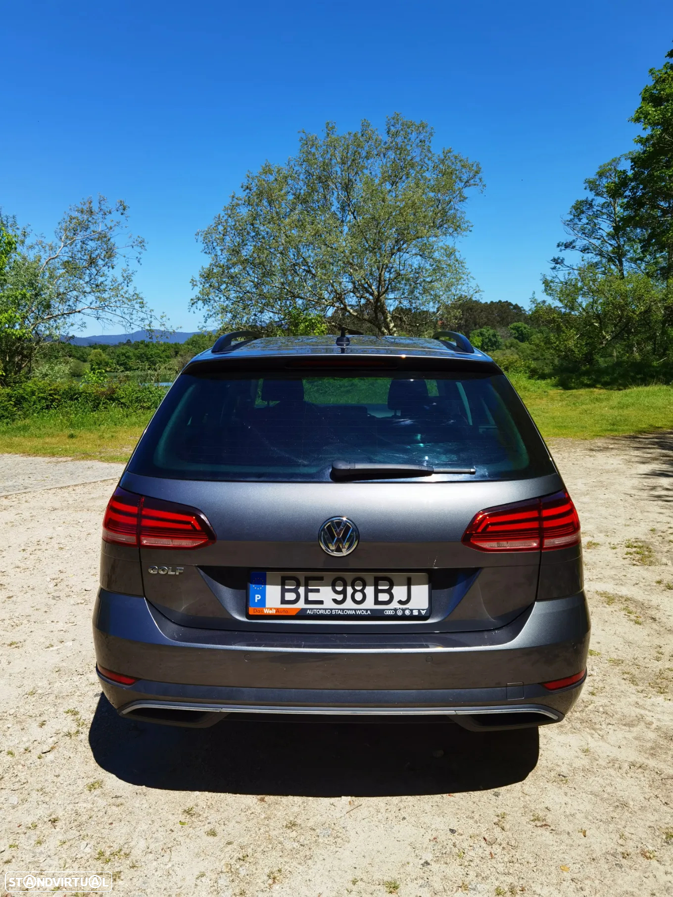 VW Golf Variant - 13