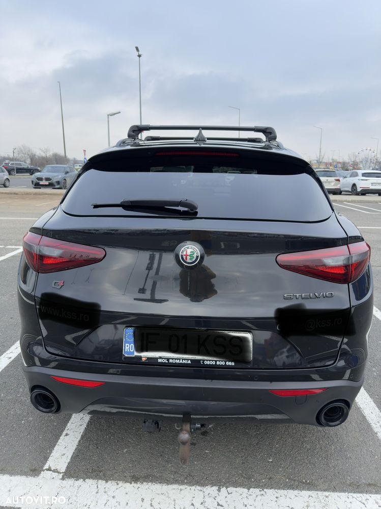 Alfa Romeo Stelvio 2.0 Turbo 16V AT8-Q4 B-Tech - 7