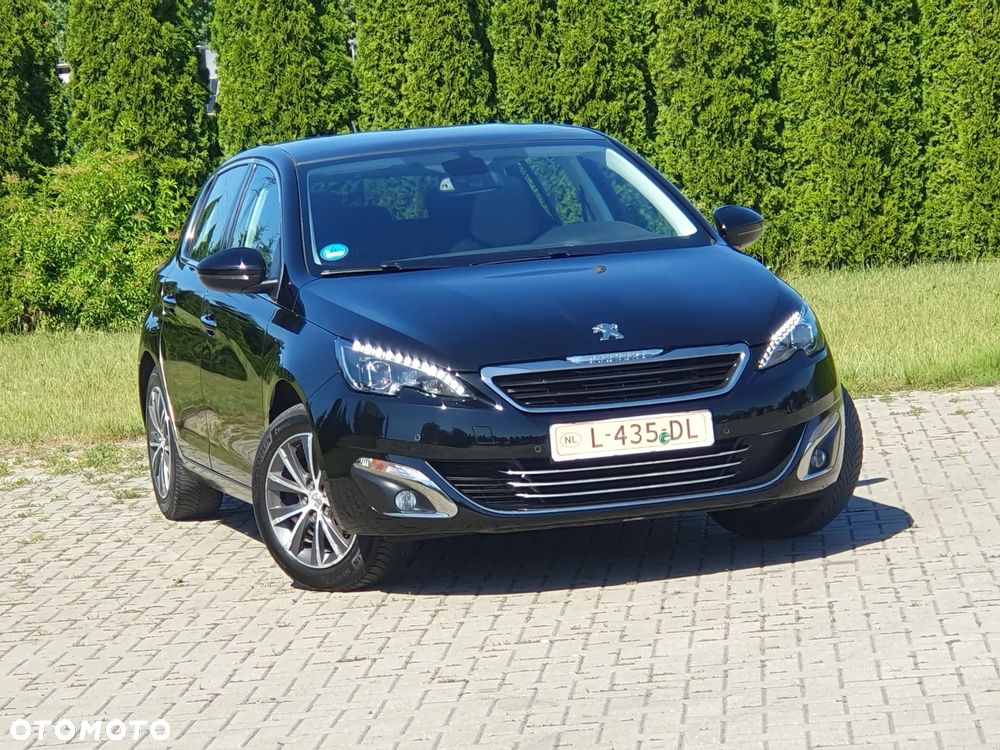 Peugeot 308 125 THP Allure - 4