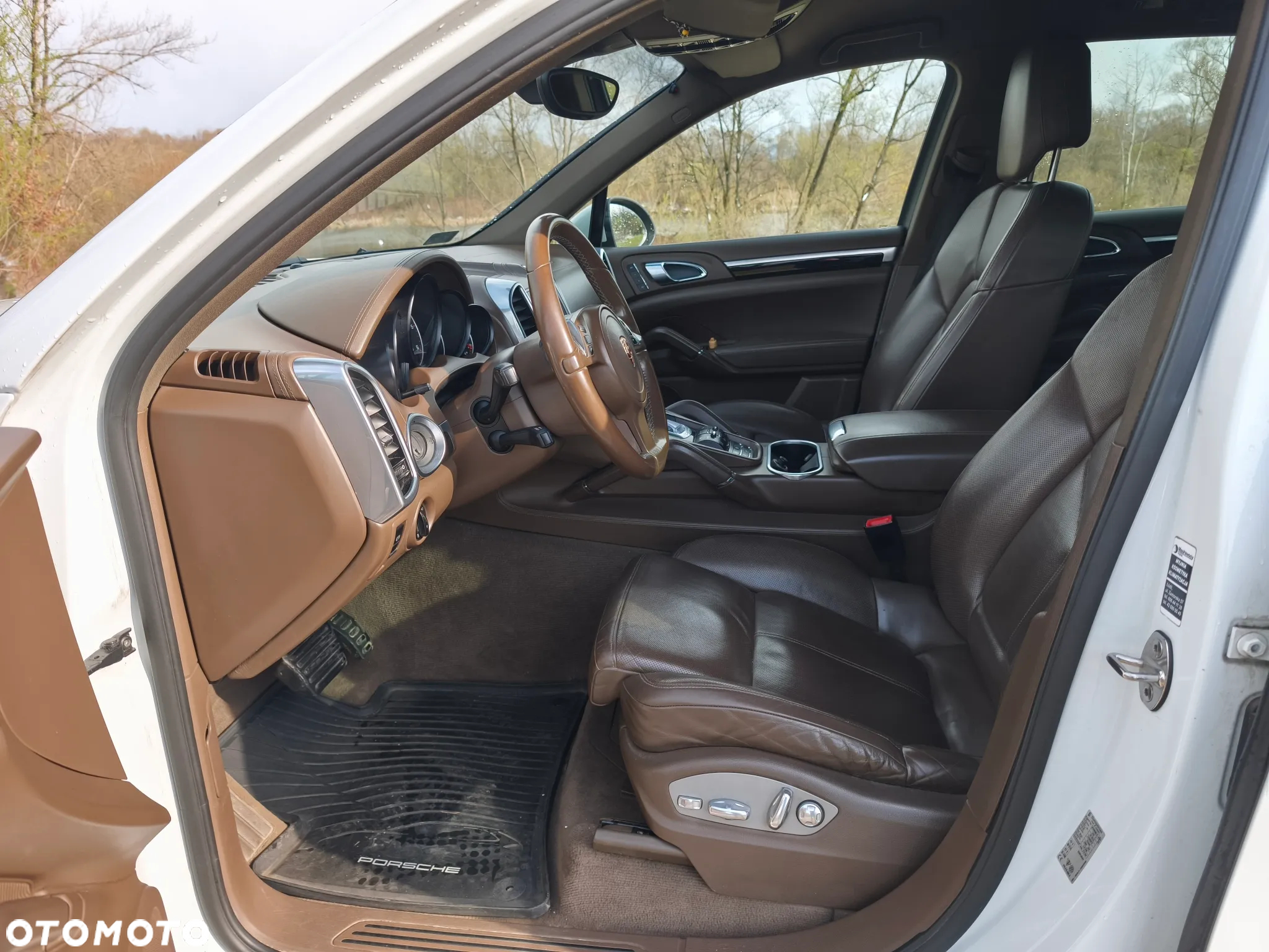Porsche Cayenne Diesel Platinum Edition - 3