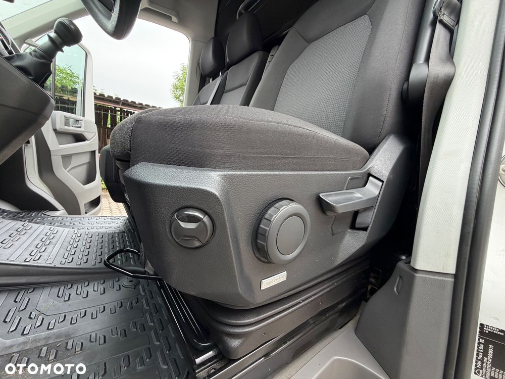 Volkswagen CRAFTER MAXI DŁUGI LONG L2H4 FULL LED FOTEL PNEUMATYCZNY KAMERA NAWIGACJA KLIMATYZACJA TEMPOMAT, świeżo sprowadzony, OKAZJA !!!! - 9
