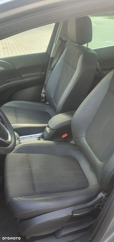Opel Meriva 1.4 T Edition 150 - 11