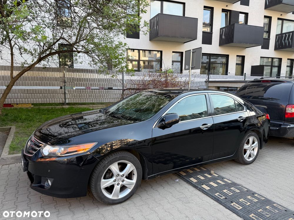 Honda Accord 2.0 Elegance - 2