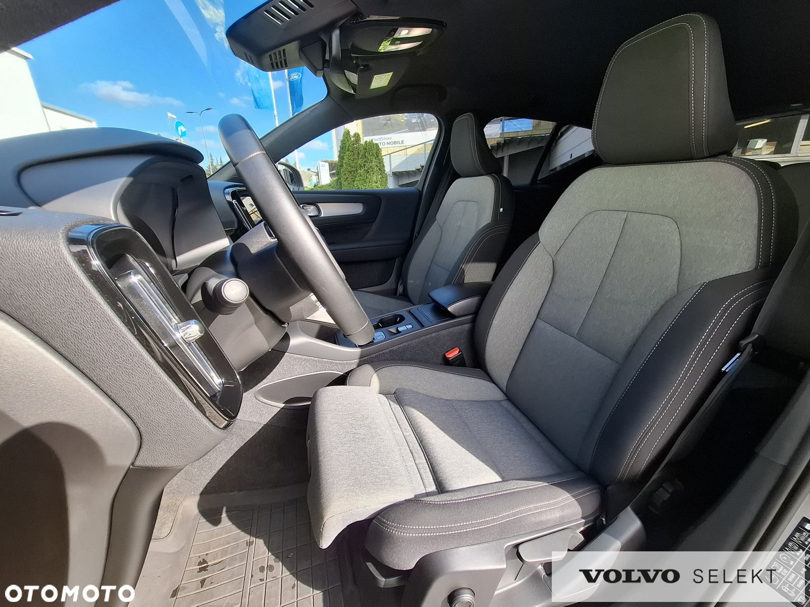 Volvo XC 40 - 9