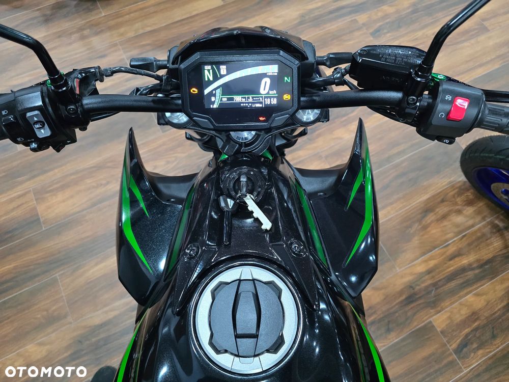 Kawasaki Z 650 - 17