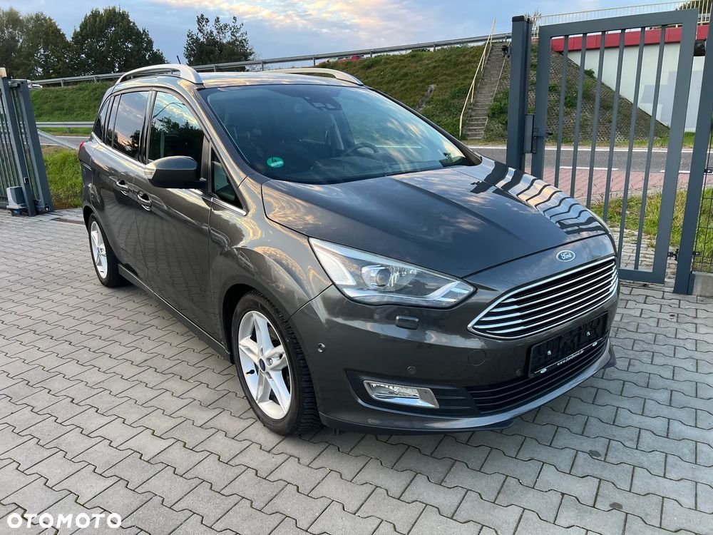 Ford Grand C-MAX - 3