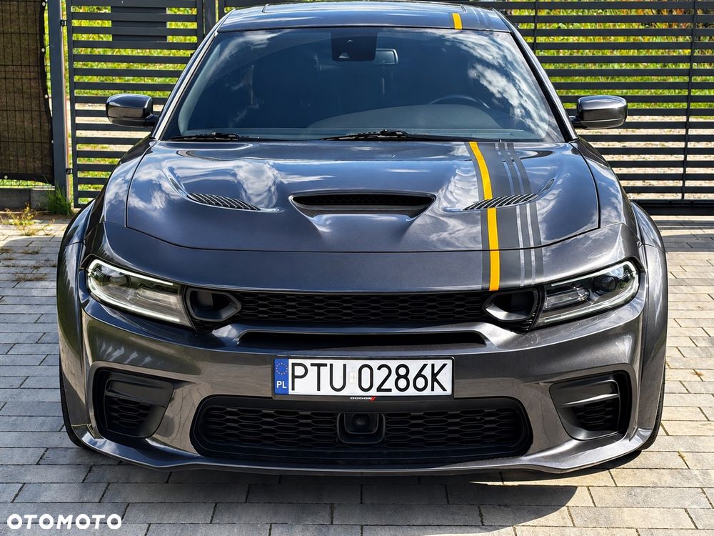 Dodge Charger 6.4 Scat Pack Widebody - 19