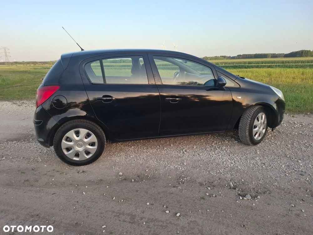 Opel Corsa 1.2 16V Enjoy - 10