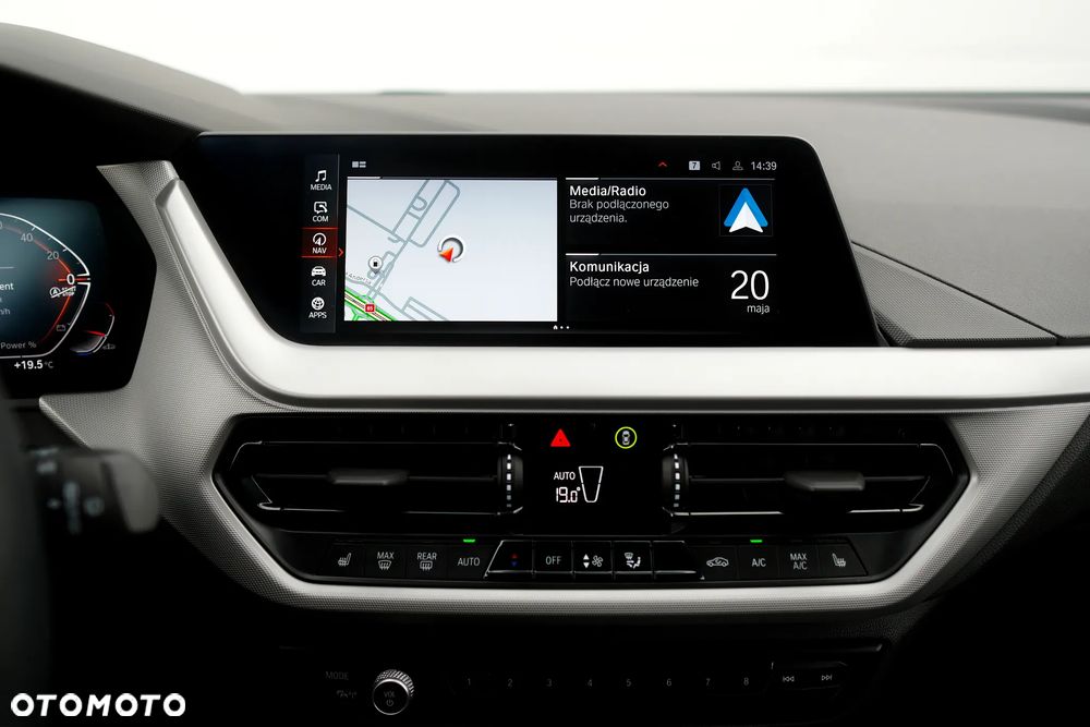 BMW Seria 1 118i Advantage - 32