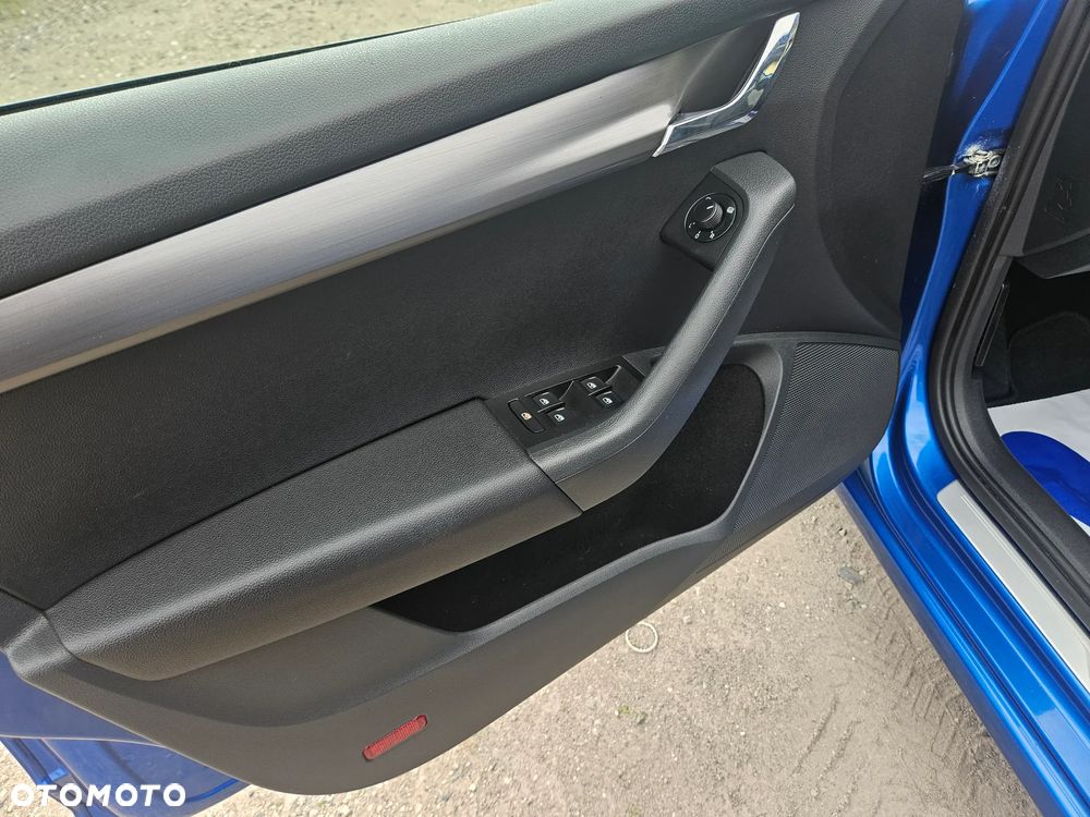 Skoda Octavia 2.0 TDI DSG Sport Edition - 26