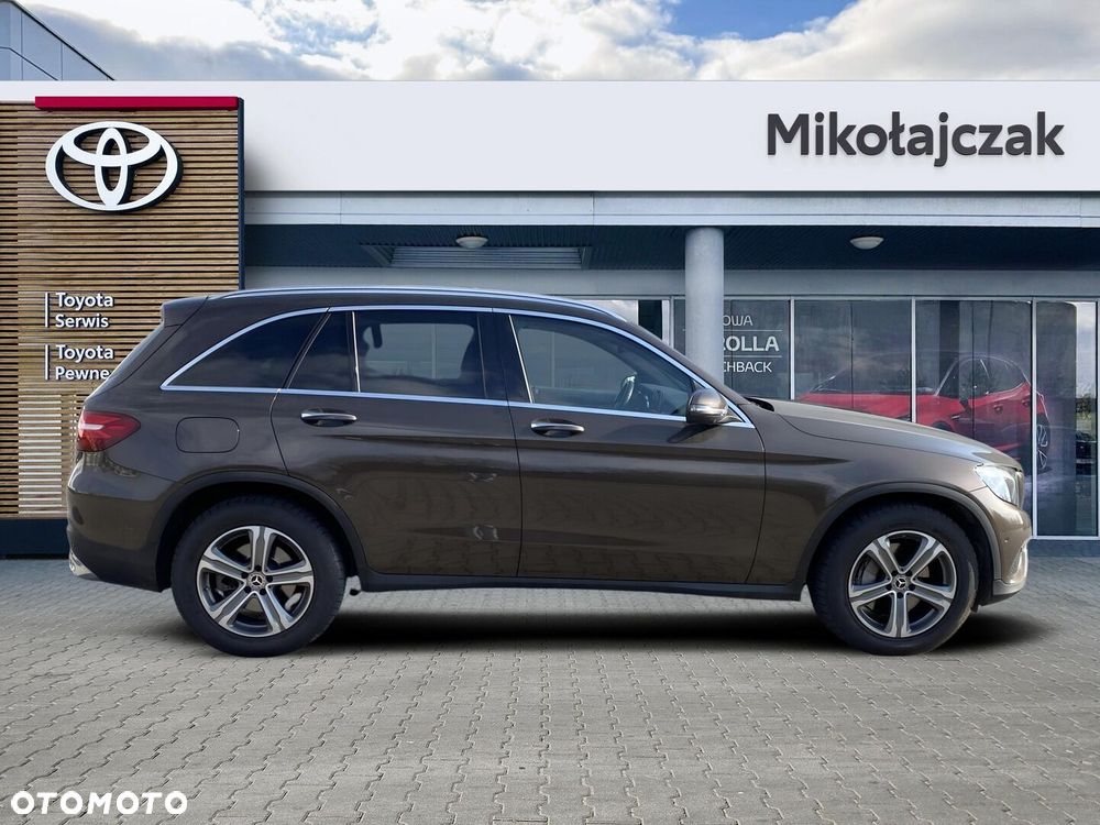 Mercedes-Benz GLC 220 d 4-Matic - 11