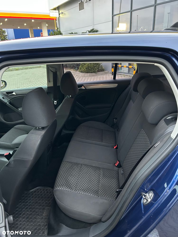 Volkswagen Golf 1.6 TDI Highline DSG - 15