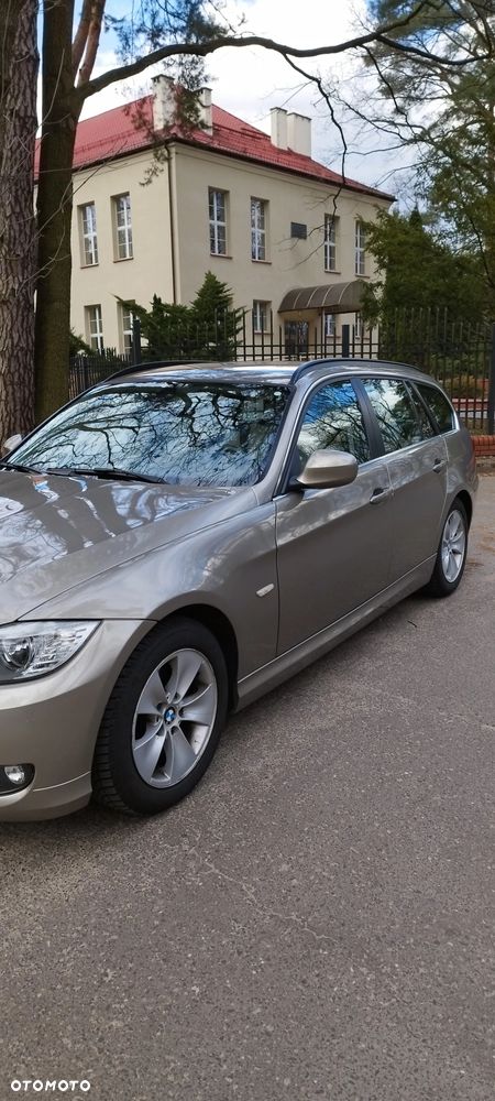 BMW Seria 3 320i - 2