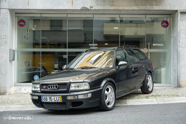 Audi RS2