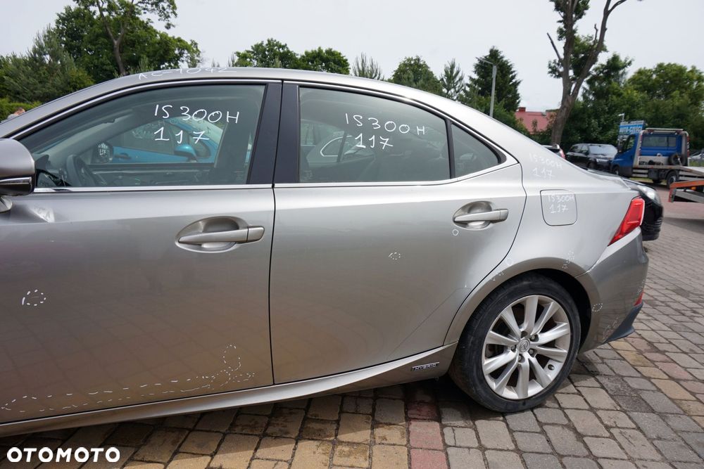 DRZWI TYLNE LEWE IS III E3 1J7  SREBRNY ATOMIC LEXUS 2013-2017 - 2