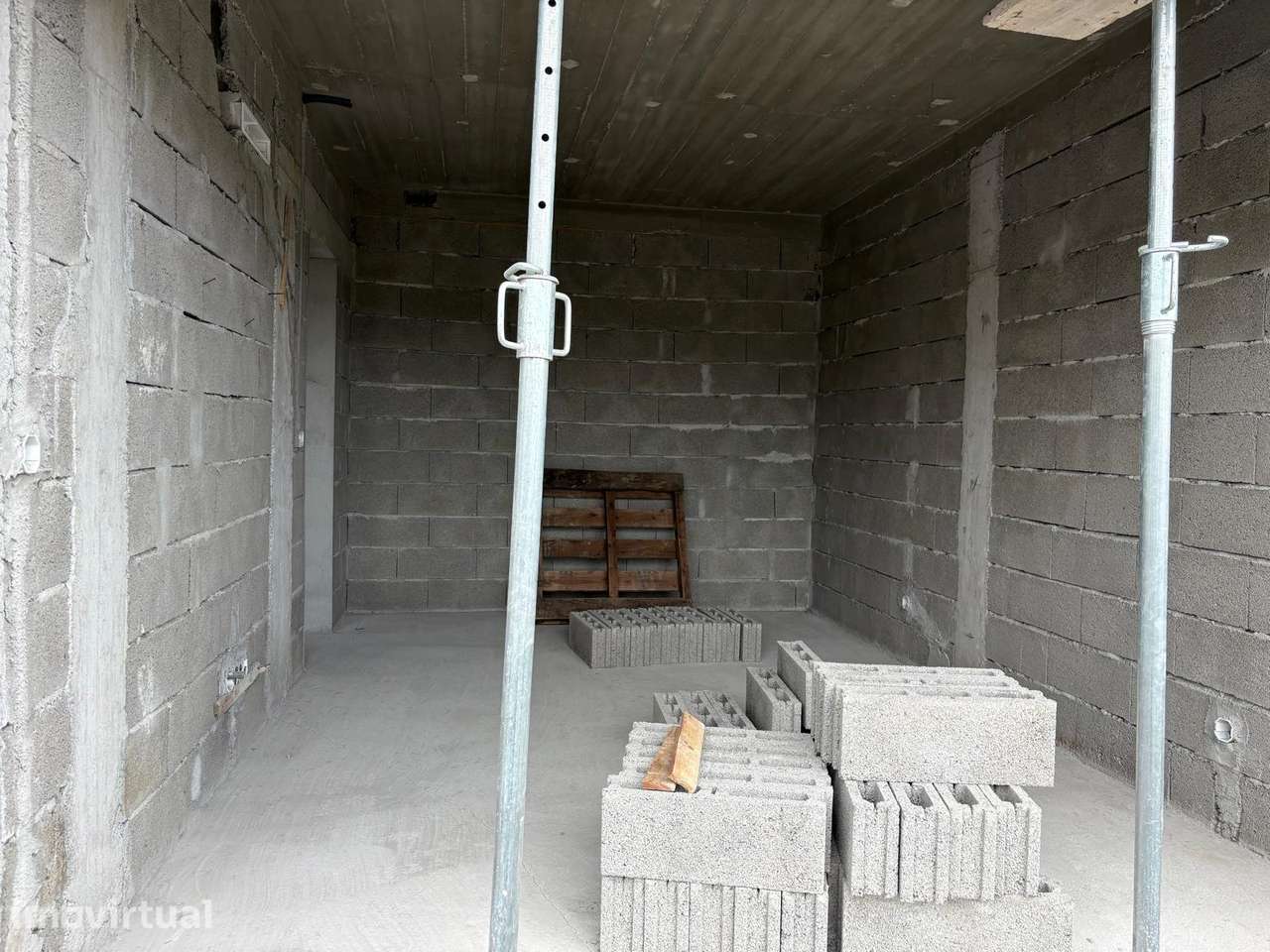 Apartamento T2 no Cabouco em construção " Chave na mão " - Grande imagem: 3/8