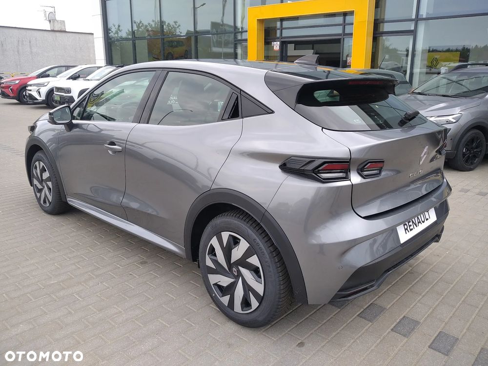 Renault Clio - 7