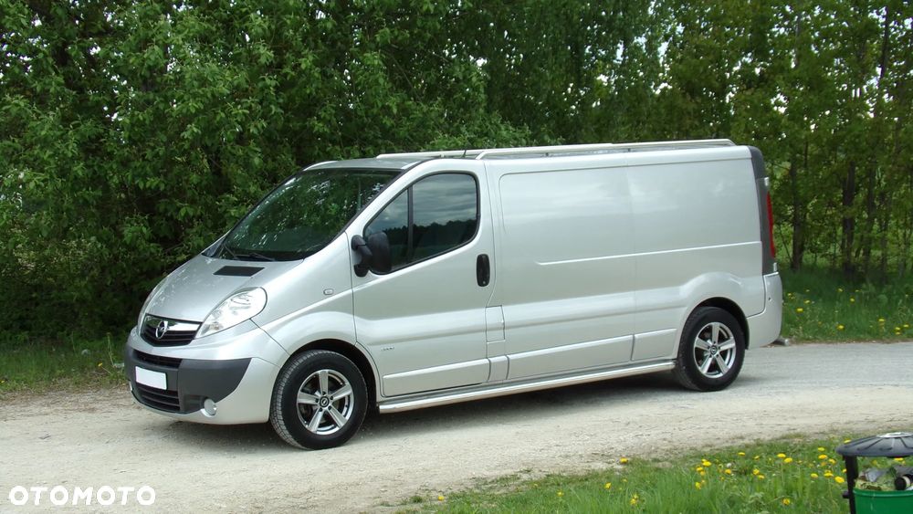 Opel VIVARO 2.0 115KM * LONG * KLIMA * JAK NOWY ! - 9