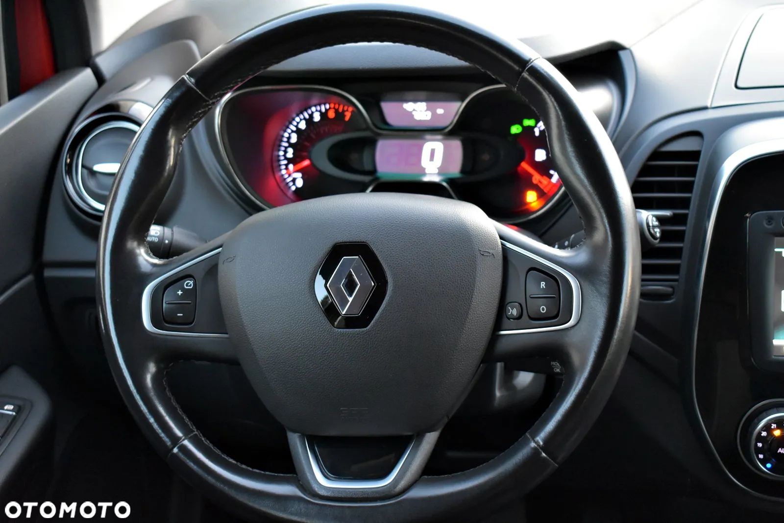 Renault Captur 1.3 Energy TCe FAP Red Edition - 1