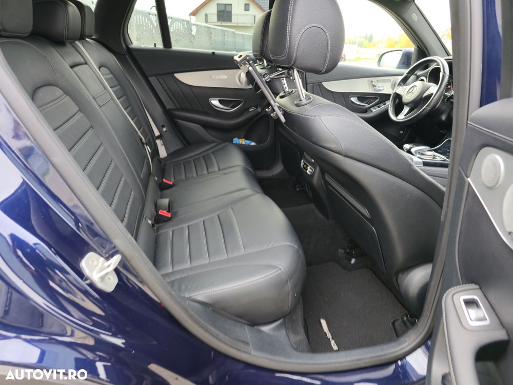 Mercedes-Benz GLC 250 d 4Matic 9G-TRONIC AMG Line - 10