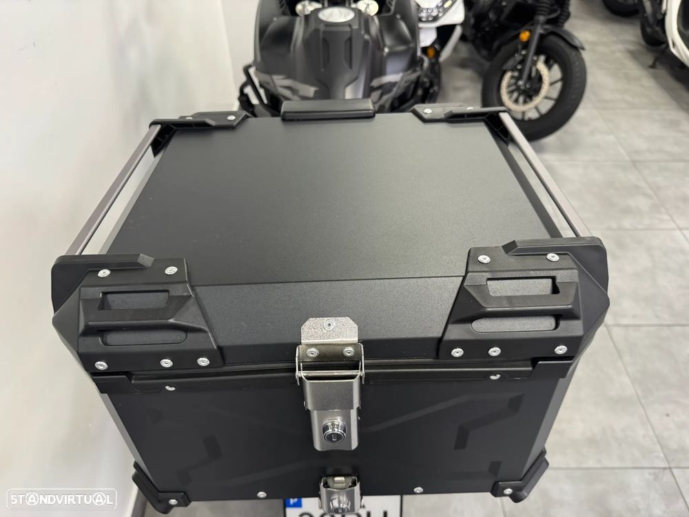 Voge 625 DSX - 9