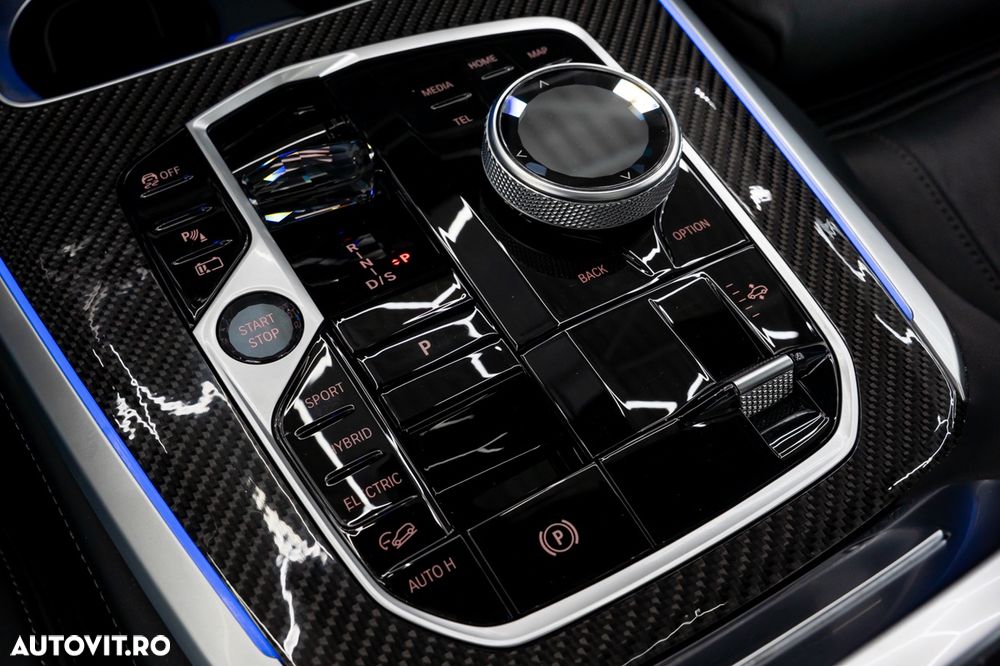 BMW X5 xDrive50e - 38