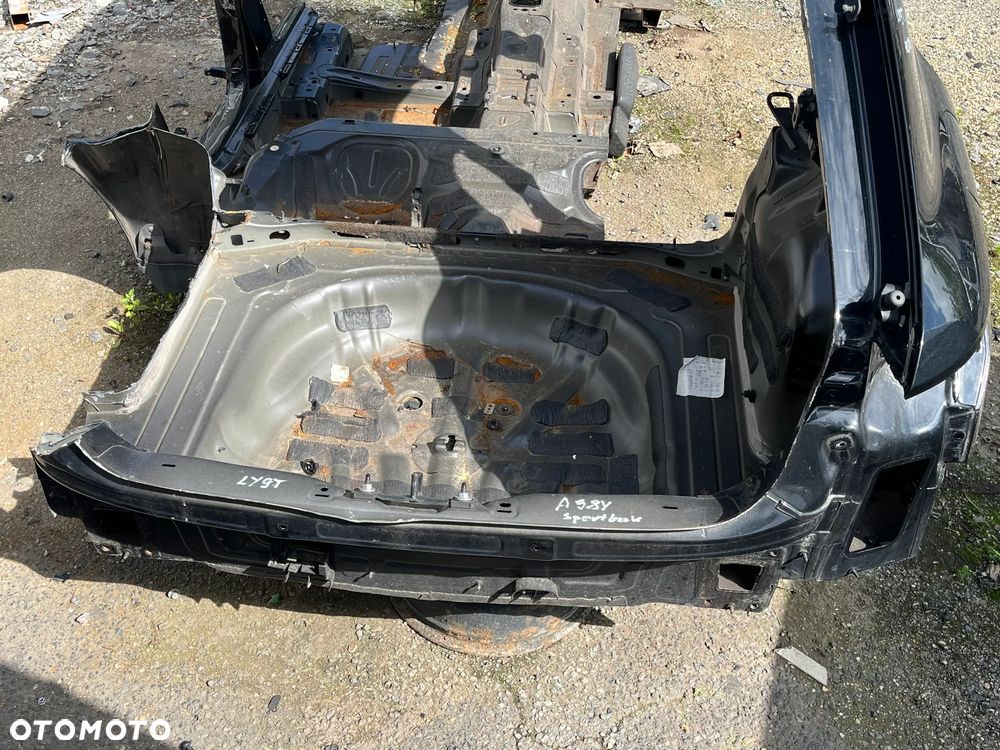 AUDI A3 8Y SPORTBACK ĆWIARTKA BŁOTNIK PRAWY TYŁ WANNA LY9T - 2