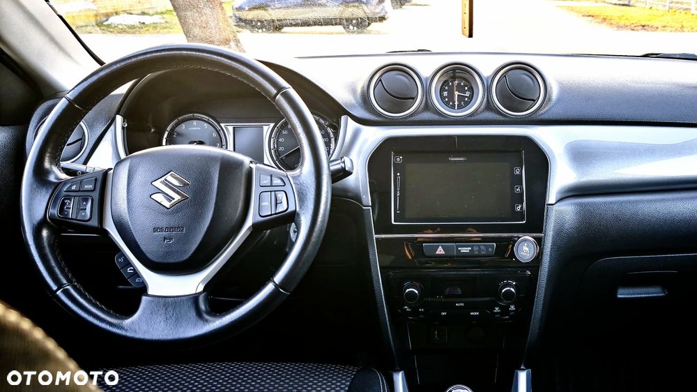 Suzuki Vitara 1.6 Premium 2WD - 11