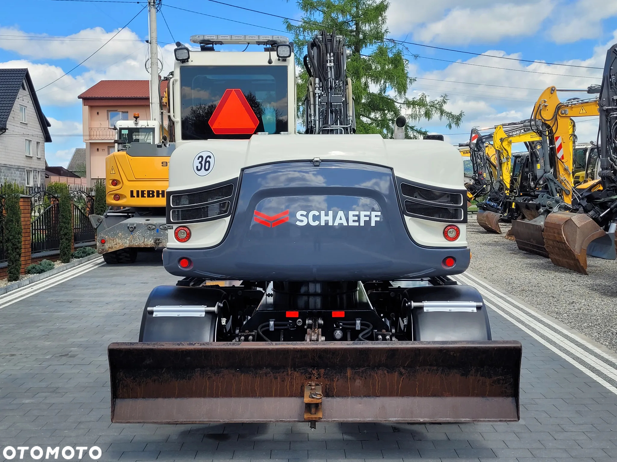 Schaeff TW95 / ROTOTILT ze szczypcami / bogate wyposażenie / - 7