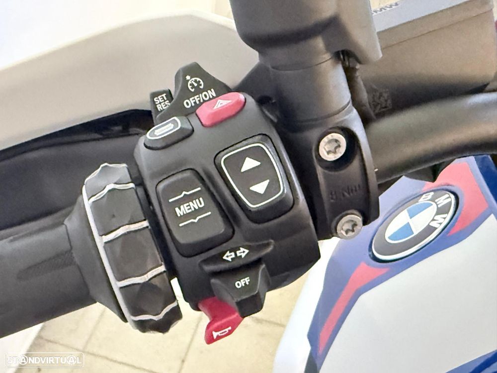 BMW R 1300 GS TROPHY - 9