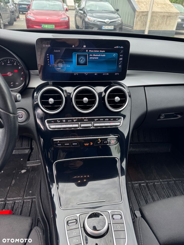 Mercedes-Benz Klasa C 180 9G-TRONIC - 19