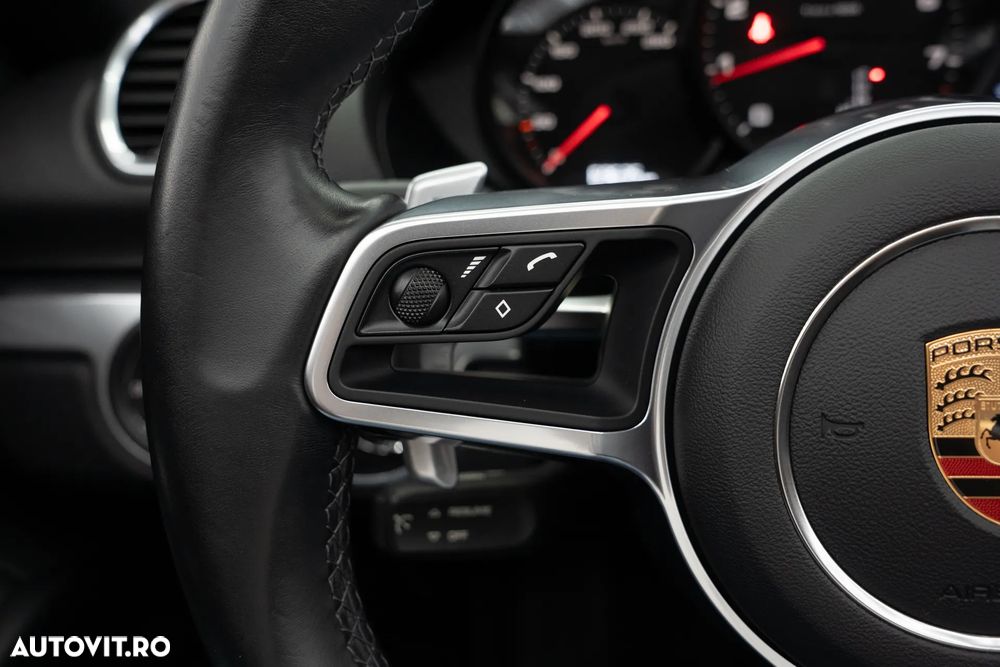 Porsche Boxster 718 PDK - 33