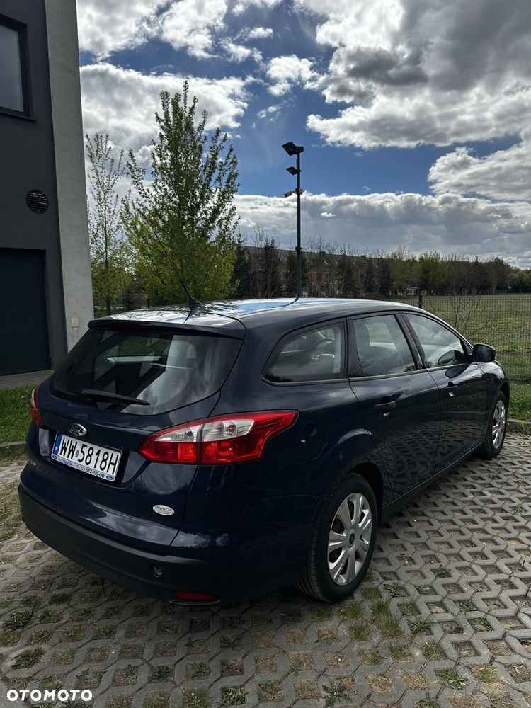 Ford Focus 1.6 Trend - 6