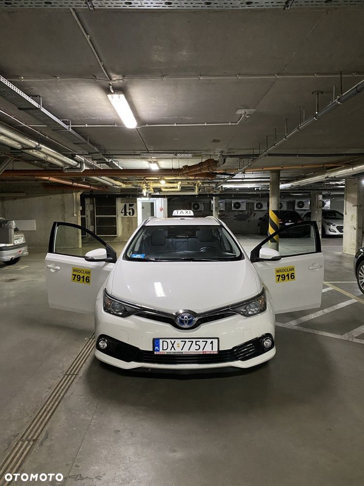 Toyota Auris Hybrid 135 Active - 1